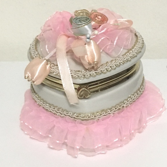 Heart Music Jewelry Box - Picture 3 of 10